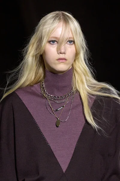 Look 103